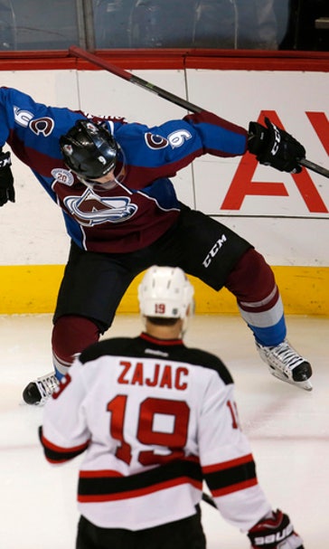 Pickard stops 27 shots to help Avalanche beat Devils 3-0
